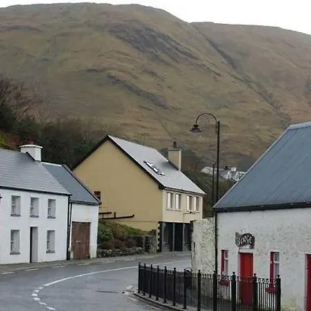 Dom wakacyjny Hillview House - Leenane *